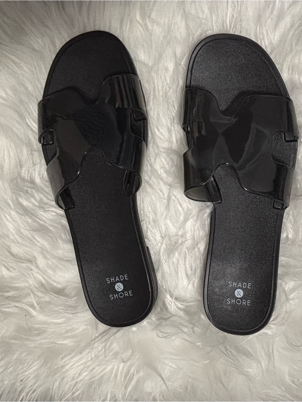 Shade & Shore Glossy Black Slide Sandals for Women